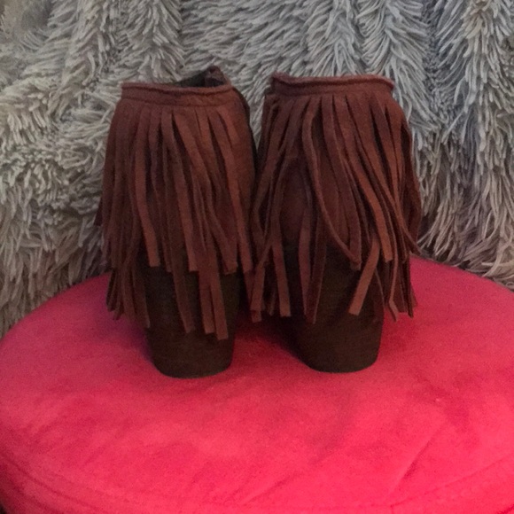 Leather tassel ankle booties - Picture 3 of 4